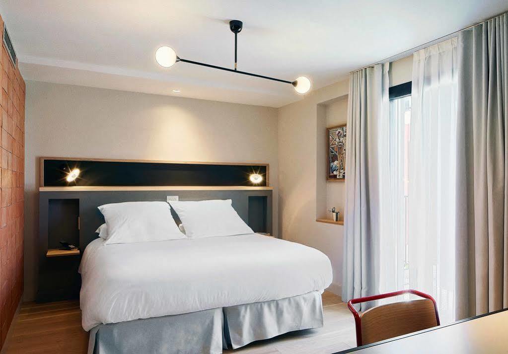 Hotel Brummell Барселона Екстер'єр фото